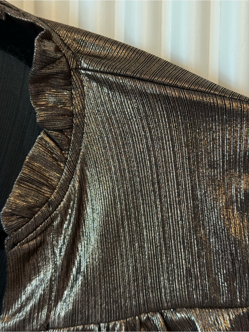 Bronze Metallic Ruffle Neck Top Small - Picture 5 of 6